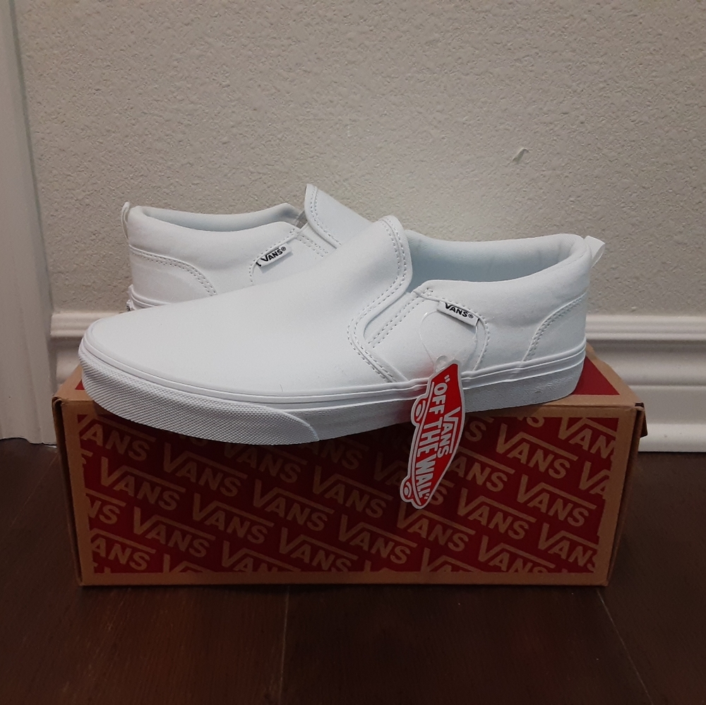 Vans - Picture 1 of 3